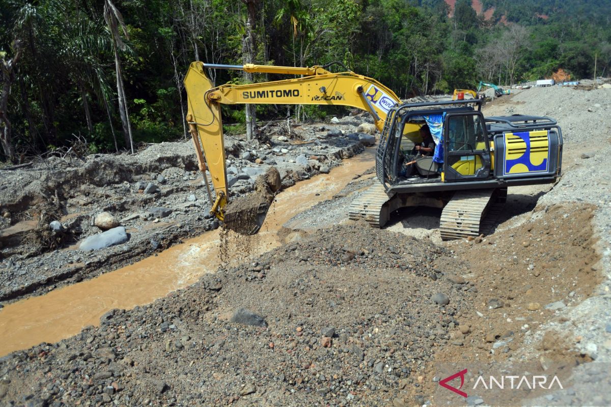 Four Months After Sumatra Disaster: Emergency Phase Resolved, Reconstruction Begins