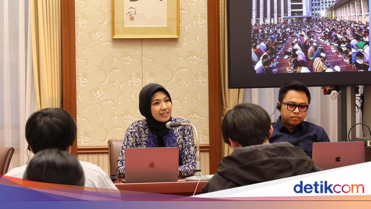 Children's Brains Are Being 'Hacked' by Algorithms: The State Must Act Now!