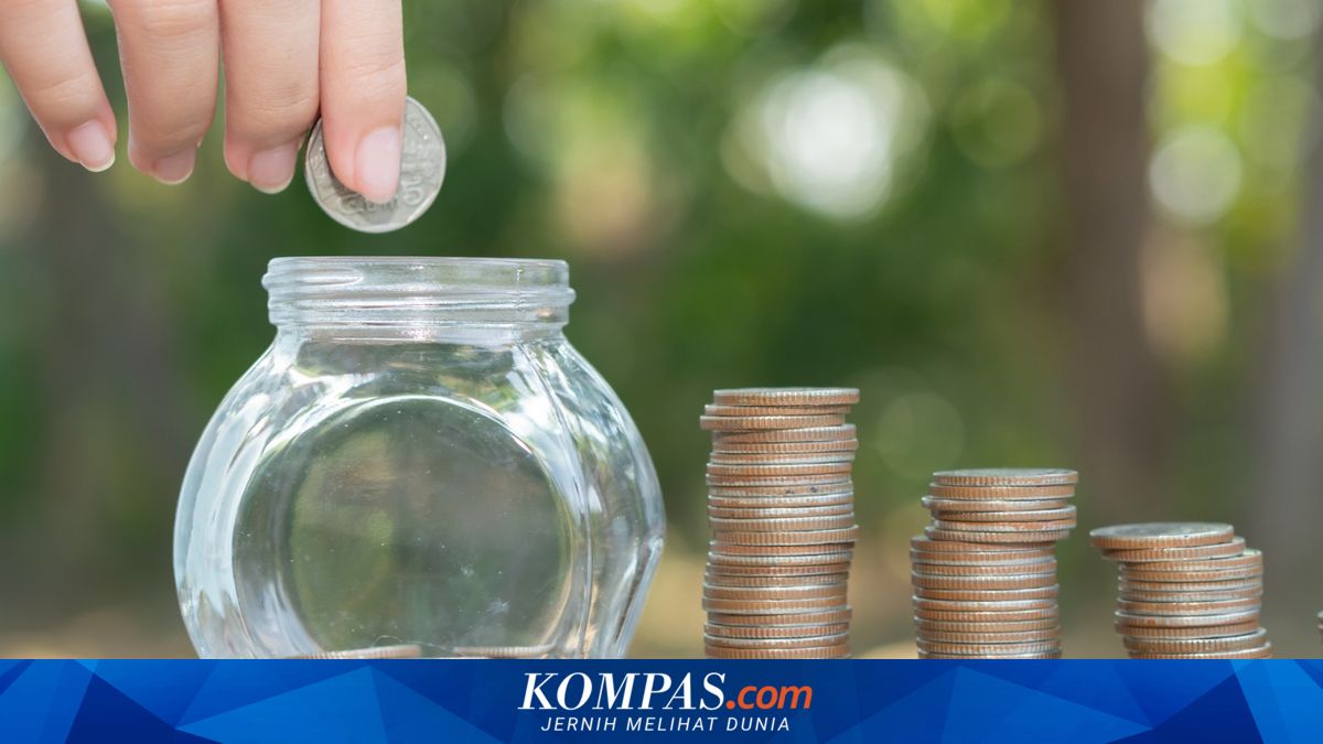 How to Implement Revenge Saving Amid Economic Uncertainty