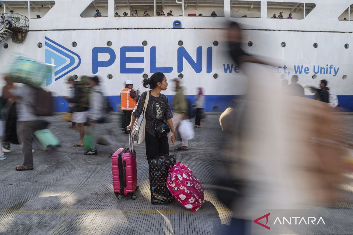 Pelni records 67.5 percent of return passengers by 26 March