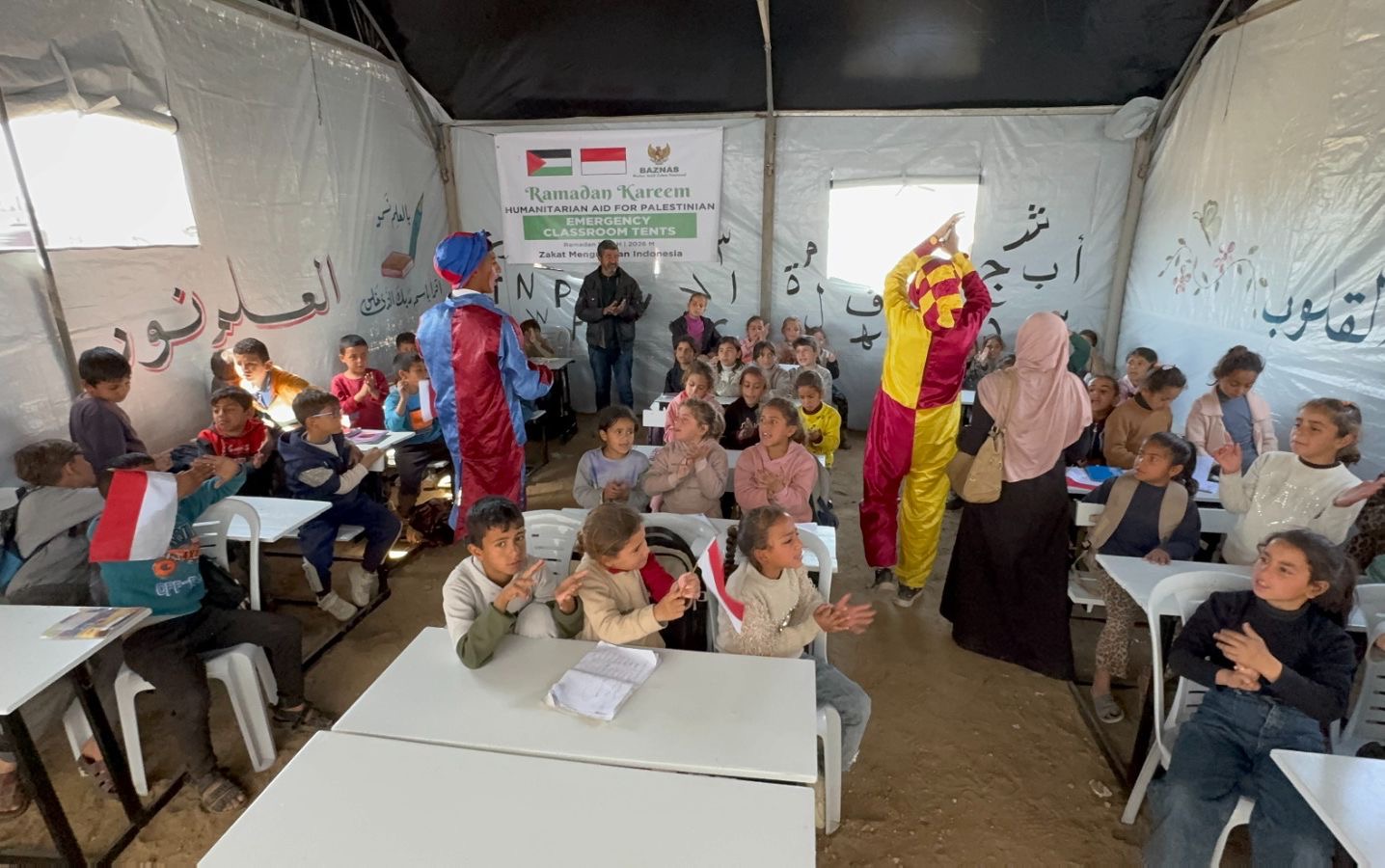 Baznas Constructs Seven Emergency Classroom Tents in Gaza