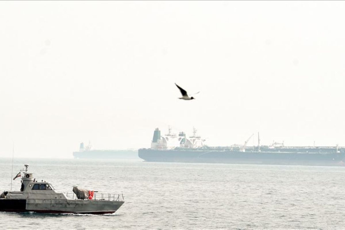 Around 1,900 ships still detained in Strait of Hormuz, Persian Gulf