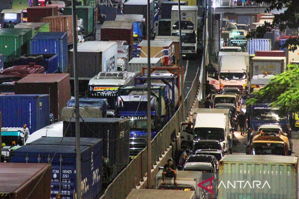 North Jakarta Maps Logistics Transport Congestion at Tanjung Priok Port