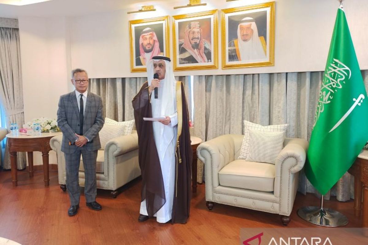 Saudi Ambassador: Attacking Other Countries in the Region Offers No Benefit to Iran