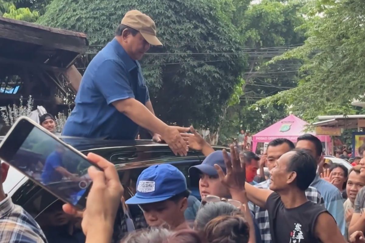 Cabinet Secretary: President spontaneously inspects Senen railway embankment