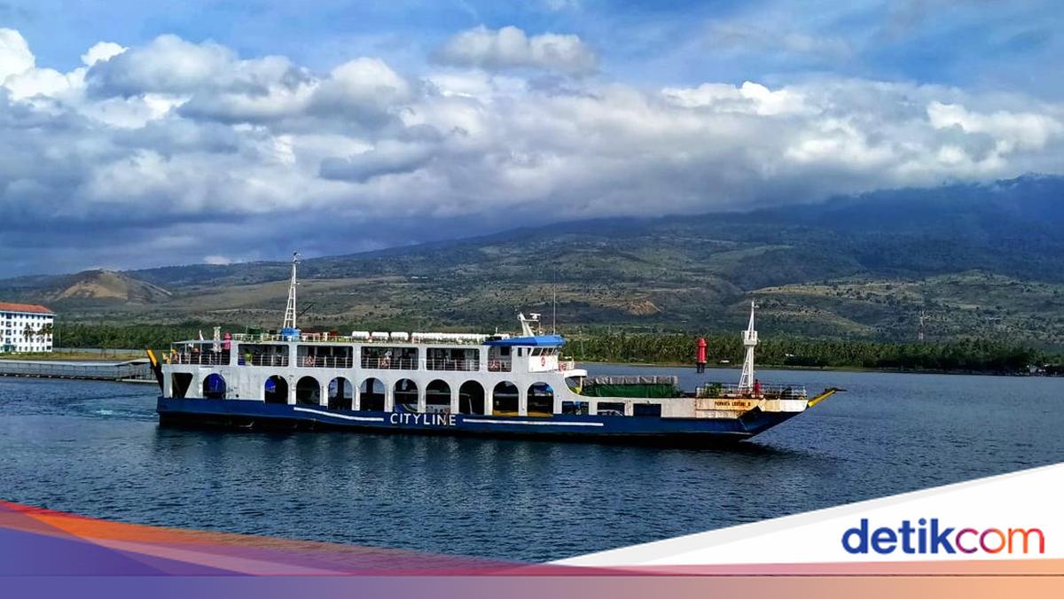 Peak Return Flow on H+5 and H+7 of Eid, 10 Ships Deployed on Kayangan-Poto Tano Route