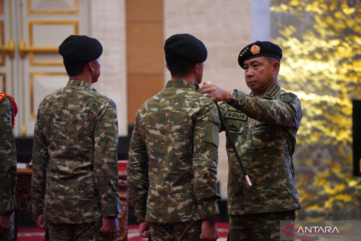 TNI Commander Appoints New Pangkogabwilhan III and TNI Aster Officials