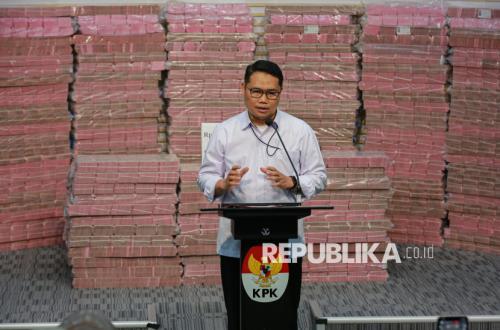 KPK Denies Secret Decision for Gus Yaqut's House Arrest