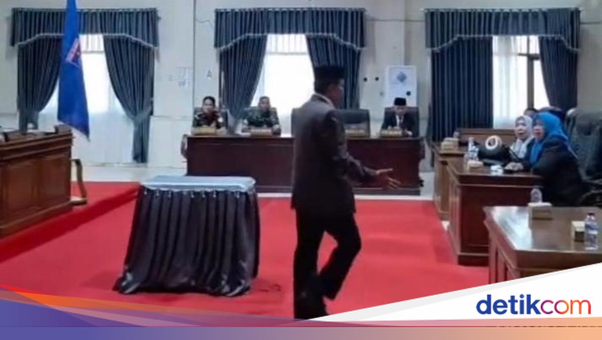 Viral Deputy Regent of Dompu Walks Out During DPRD Meeting, Turns Out to Be Old Video