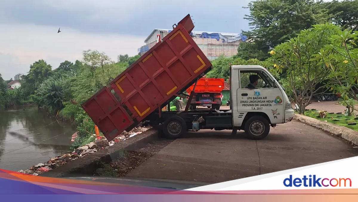 DKI DLH: Riverside Area at Tanah Kusir Cemetery is Temporary Waste Storage