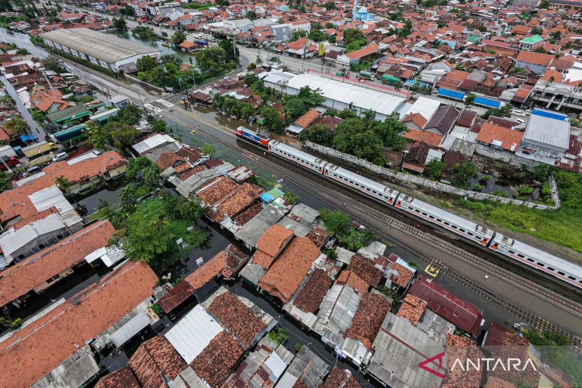 PT KAI ready to follow up on President's directive to inventory railway embankment areas