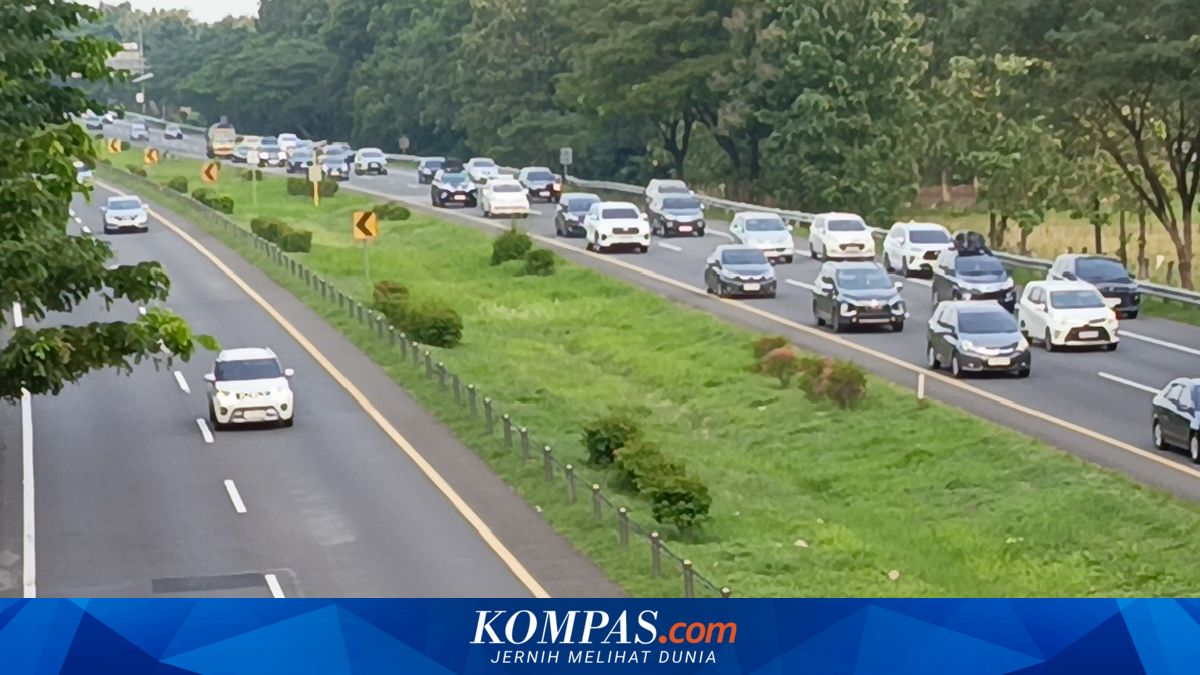Return Traffic: Ministry of Transportation Implements One-Way System up to KM 70 on Trans-Java Toll Road