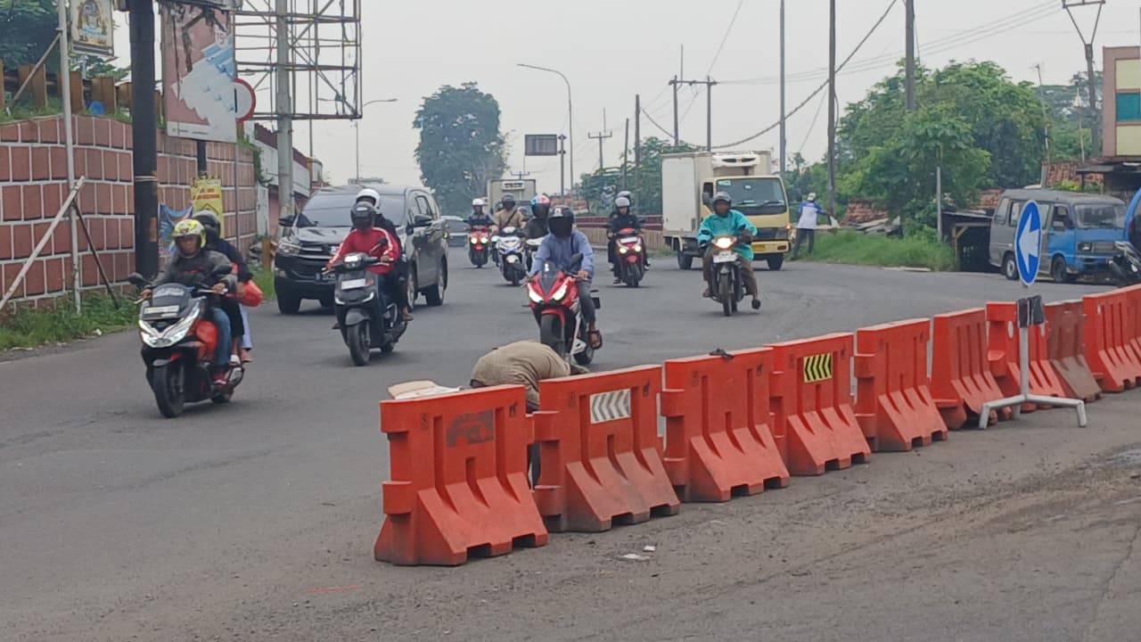 Karawang Police: Peak of Second Wave Return Traffic on 29 March 2026