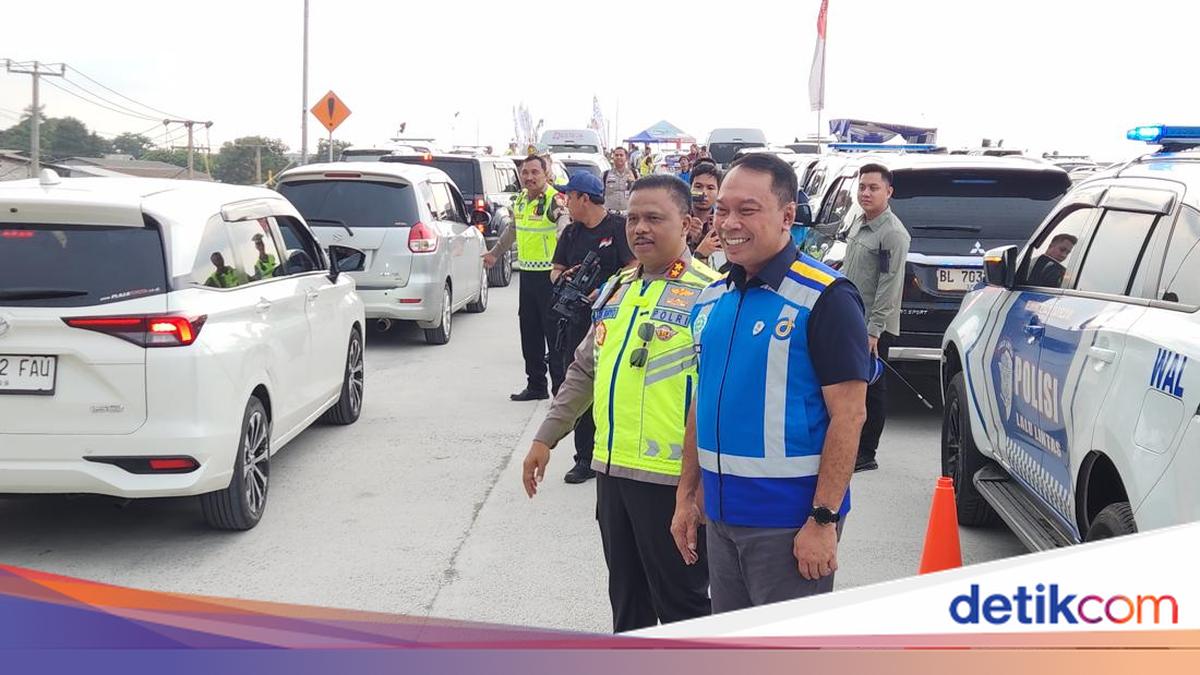 National Traffic Police Chief Inspects Functional Japek II Toll Road, Ensures Controlled Return Flow