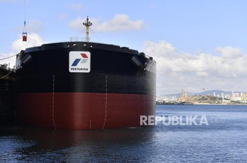 When Can Pertamina's Tanker Ships Cross the Strait of Hormuz? Bahlil's Explanation