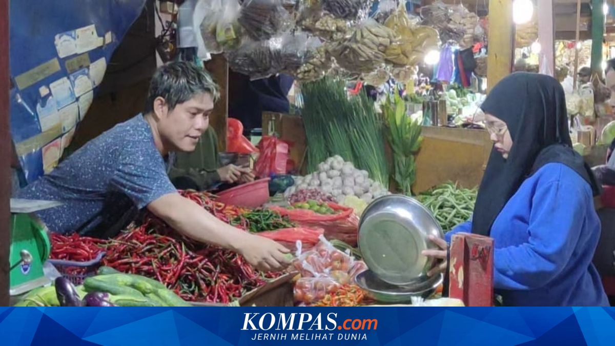 Supply Disruption Pushes Bird's Eye Chilli Prices in Jayapura to Rp 150,000