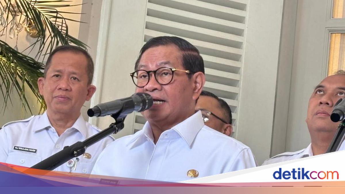 Prabowo to Build Homes for Residents Along Senen Railway Tracks, Pramono Supports