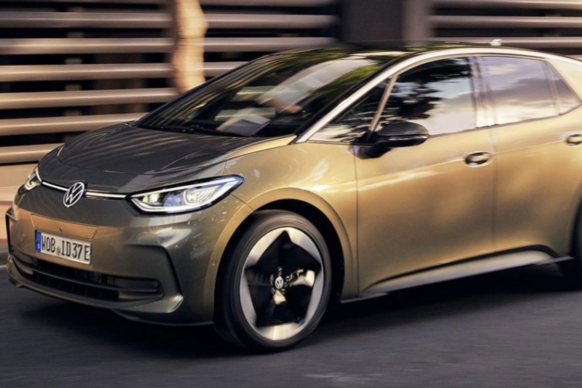 Volkswagen recalls 94,000 electric vehicles due to battery issues