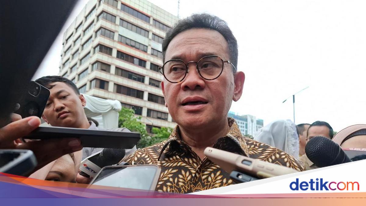 Trade Minister's Defence After US Trade Agreement Accused of Violating Regulations