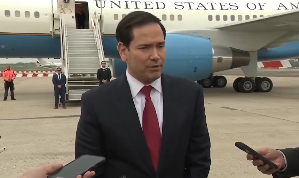 Awaiting Iran's Response, Marco Rubio Says War Will End in Weeks