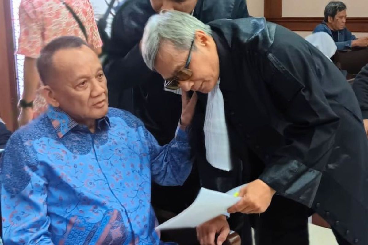 Former Supreme Court Secretary Nurhadi hopes for a fair verdict from the judge in his case