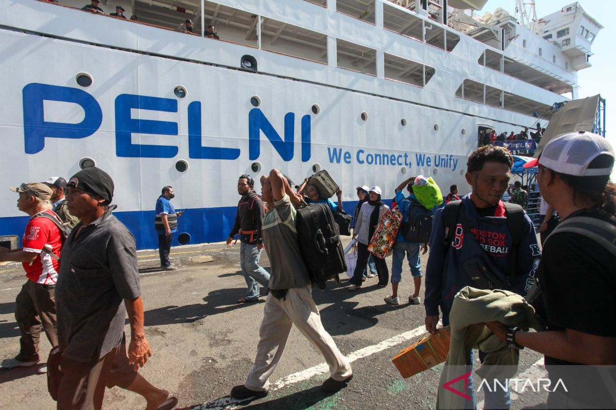 Pelni Records 18,253 Passengers Departing from Priok During Eid 2026