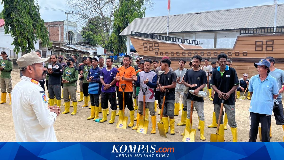 Rehab-Reconstruction Task Force Implements Cash for Work Programme in Two Aceh Regions