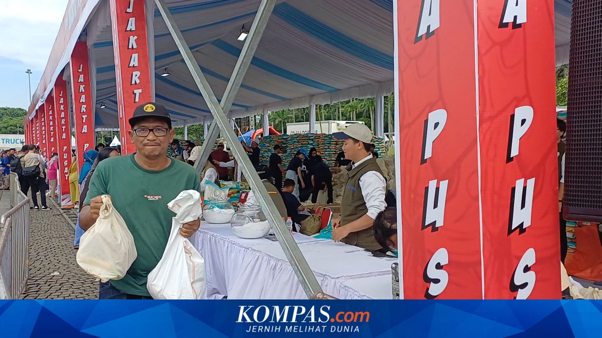 Government Distributes 100,000 Food Packages Worth Rp 30 Billion to Jakarta Residents