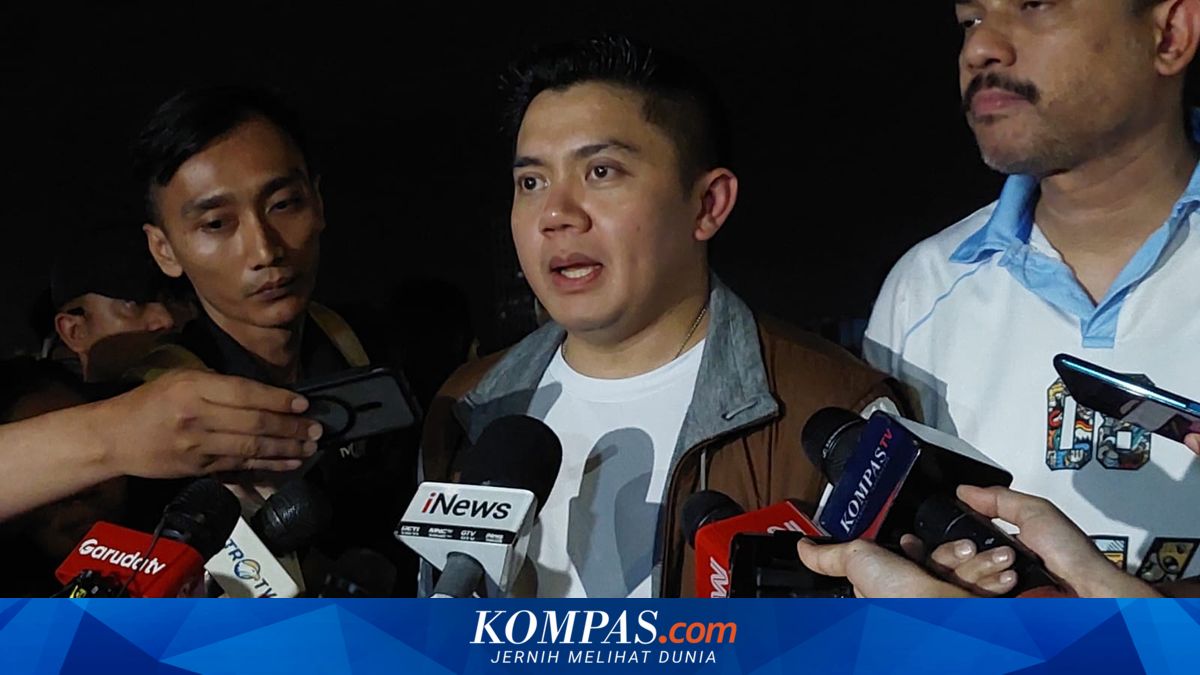 Teddy's Tour of the Cheap Market at Monas, Apologises for Queues