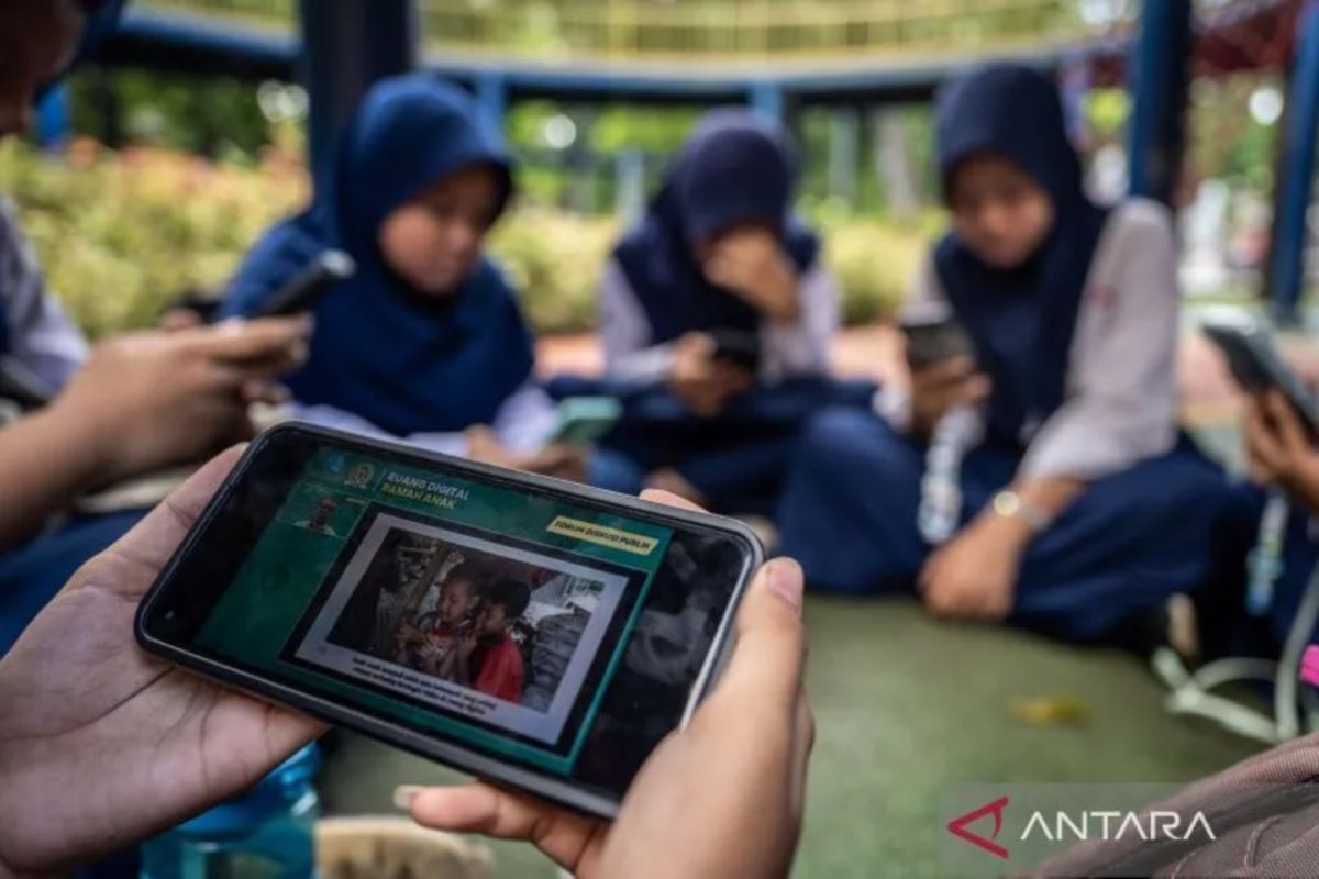PWNU DIY: Social Media Restrictions Crucial to Protect Children from Negative Impacts