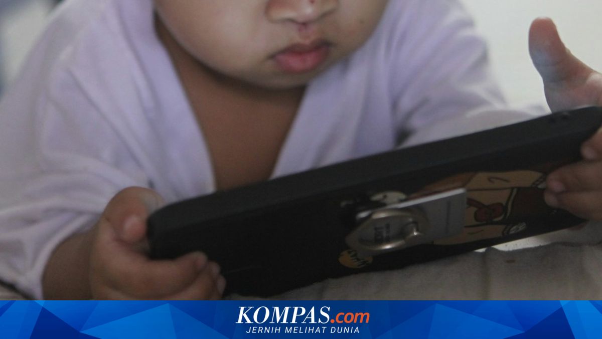 Parents Support PP Tunas, But Admit Difficulty in Limiting Gadgets: Children Memorise Our Phone Passwords