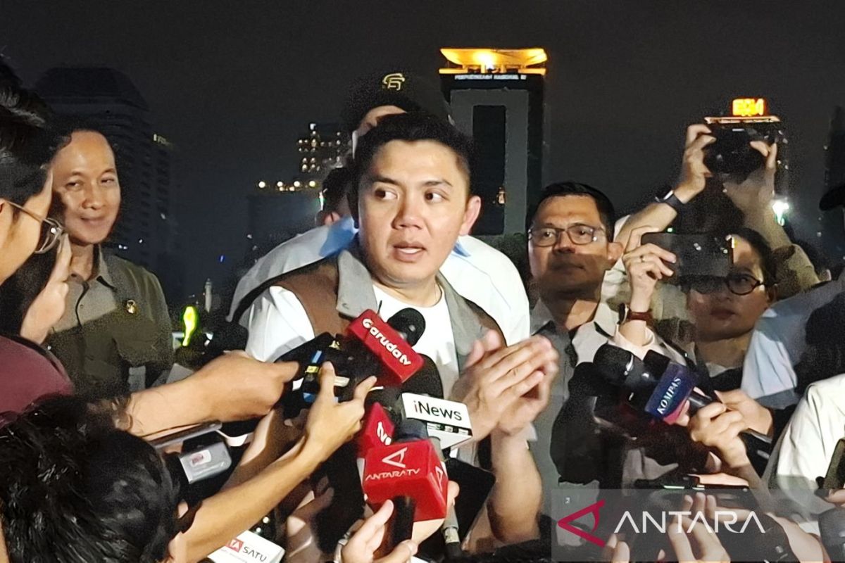 Government facilitates shuttle bus service for residents to attend Monas people's bazaar