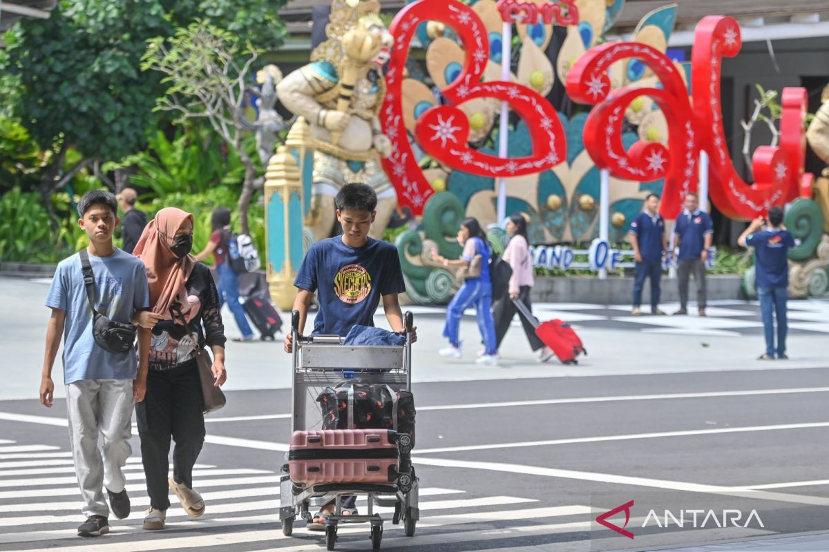 Bali Airport Serves Nearly 942,000 Passengers During Eid Transport Post