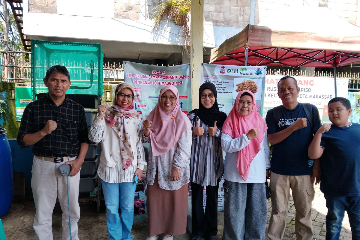 Maggot Farming Opens Economic Opportunities for Residents of Makassar Rental Flats