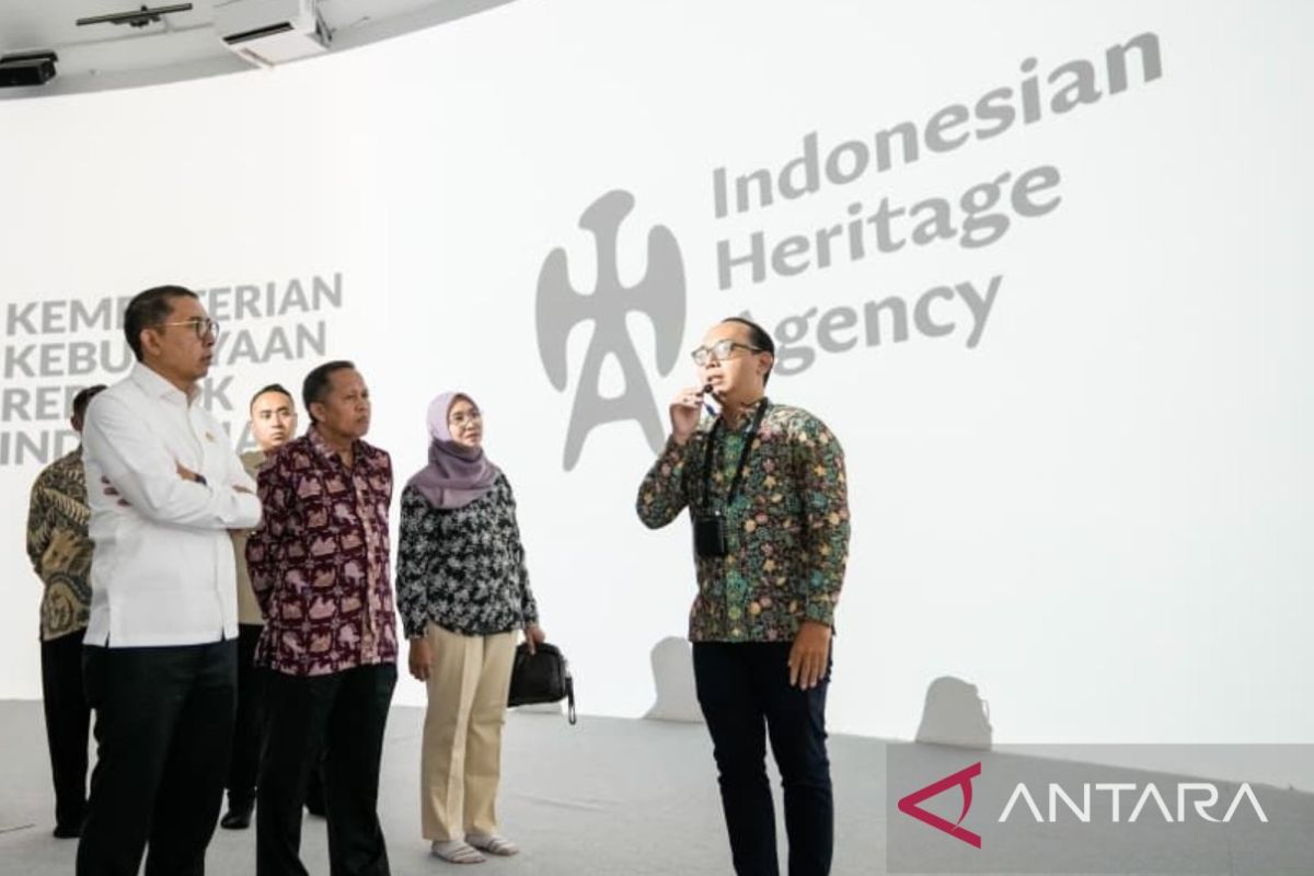 Culture Minister Emphasises Museum's Role as Historical Education Medium