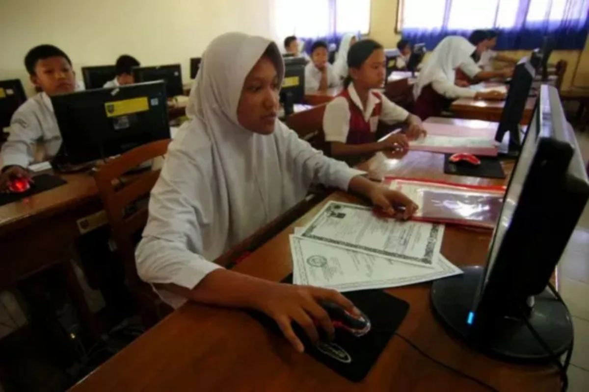President Prabowo's hybrid education model erodes the 3T disparity