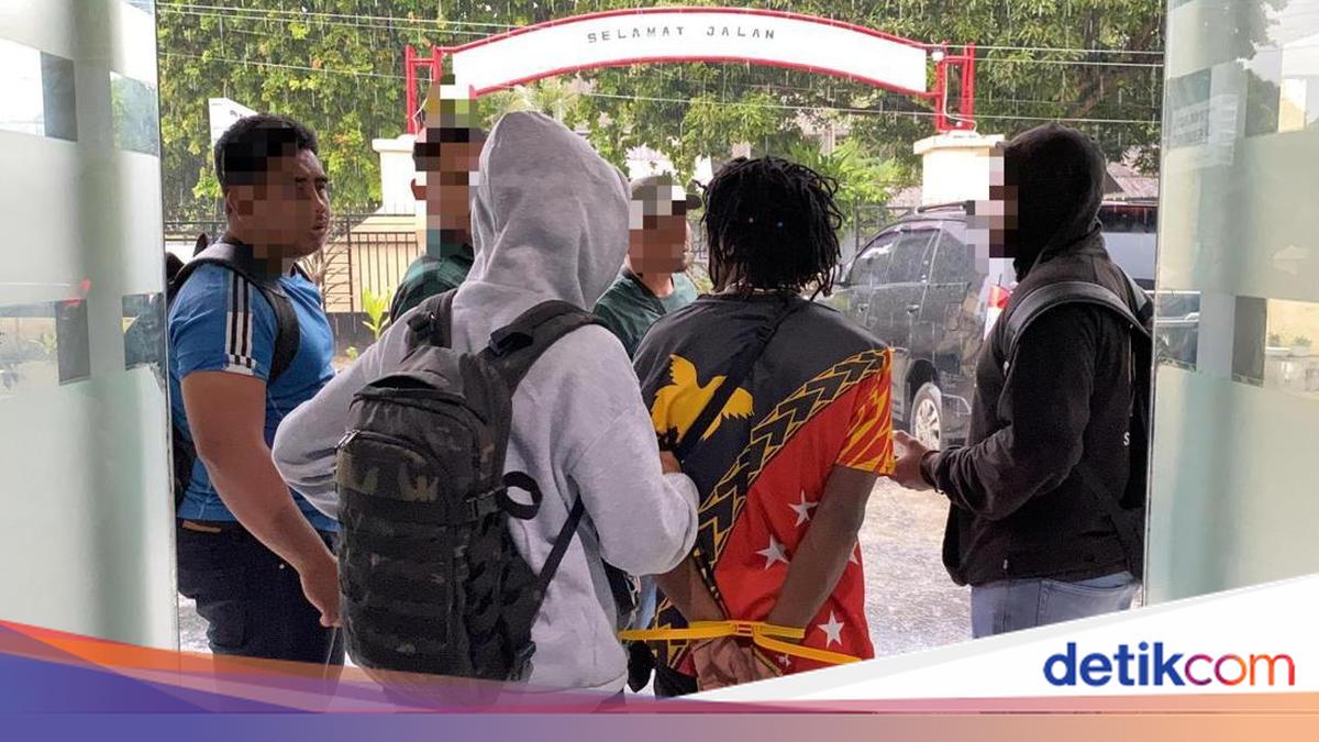 Two Illegal Ammunition Suppliers to KKB Arrested in Jayapura, Including Funding Provider