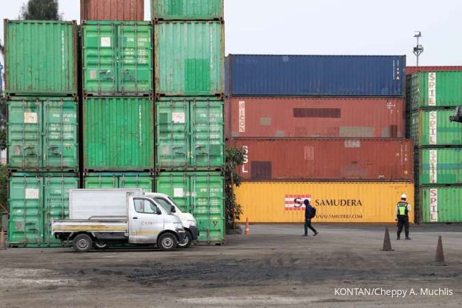 Director of Samudera Indonesia (SMDR) Increases Stake Amid Falling Share Price