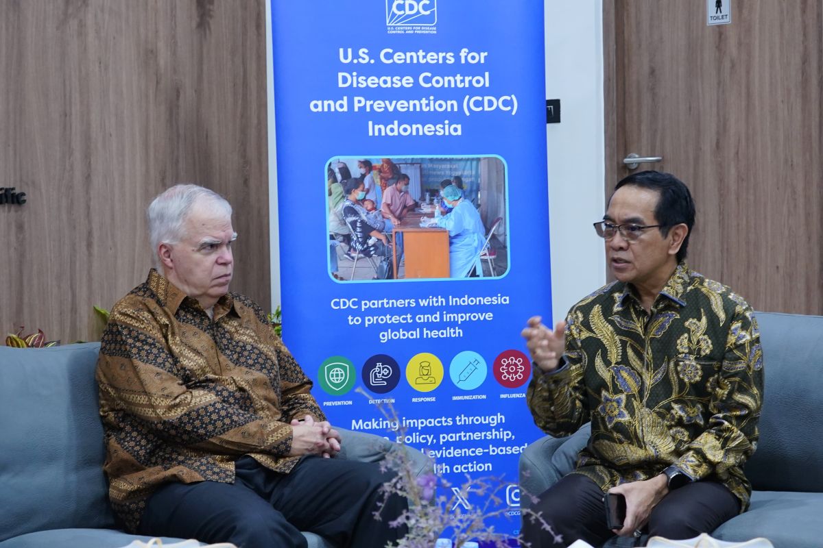 Unhas and US Embassy Collaborate on Health Research