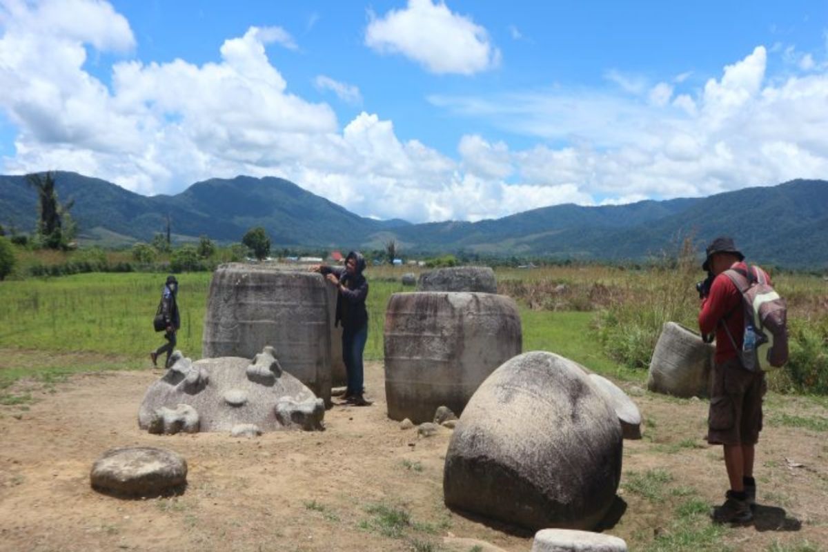 Cultural Heritage Office Installs Boundary Line Around Megalithic Bone Discovery in Napu