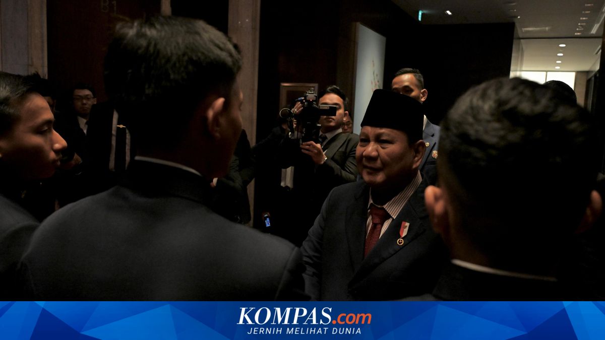 Prabowo Warmly Welcomed by Indonesian Diaspora in Tokyo, Some Receive Autographs