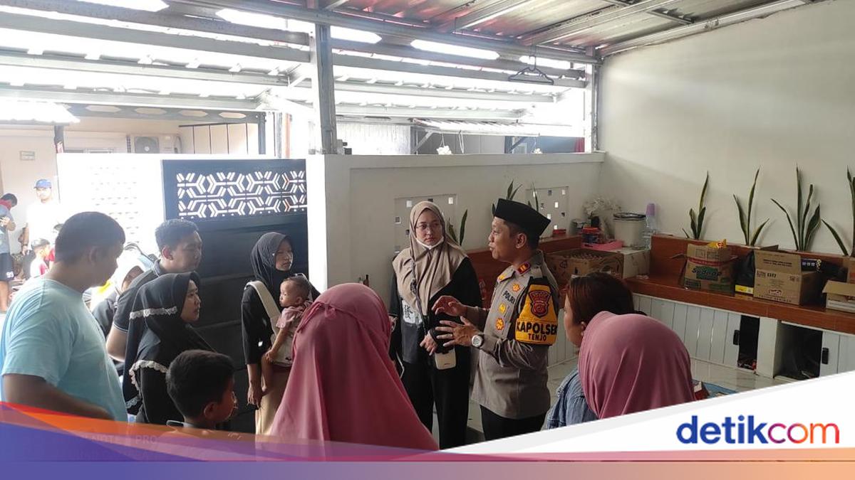 Victims of Bogus Investment Storm Suspect's Home in Tenjo, Bogor