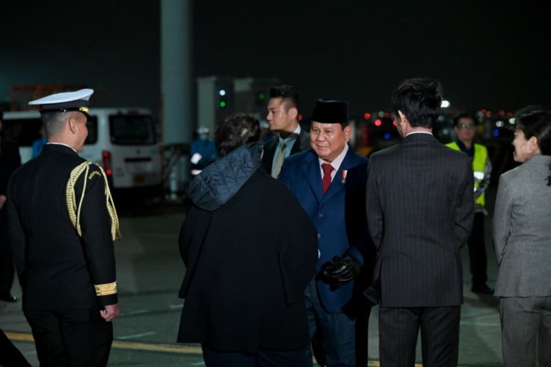 Prabowo Gathers Major Business Leaders and Witnesses Investment Agreements in Japan