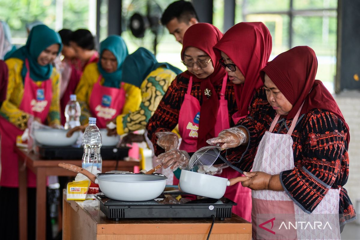 Electric Stoves and Vehicles Deemed Solutions to Address Energy Uncertainty