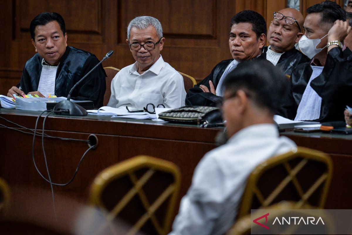 8 Ministry of Manpower Civil Servants Face Prosecution Hearing in RPTKA Agent Extortion Case