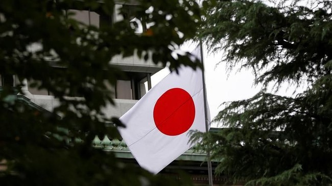 Threat in Japan Leads to Indonesian President Being Escorted by Yakuza