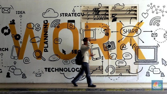 21 Company Jobs Predicted to Disappear by 2030