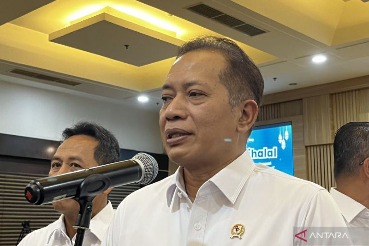 Coop Minister: Distribution of Trucks and Pickups Supports Kopdes Operations