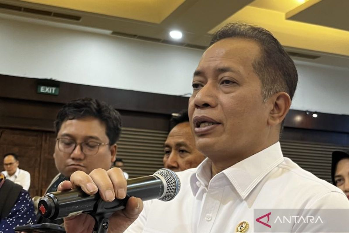 Minister of Cooperatives to swiftly prepare operational phase for Red and White Village/Urban Village Cooperatives