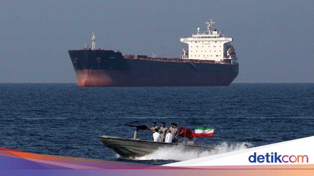 Why Can't All Ships Pass Through the Strait of Hormuz? Here's the Reason